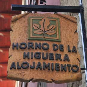 Horno de la Higuera Alojamiento